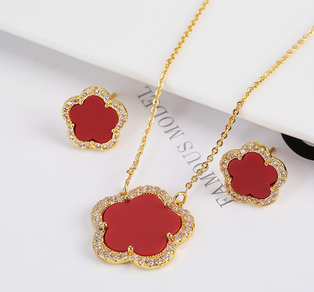 Elegant Floral Jewelry Trio