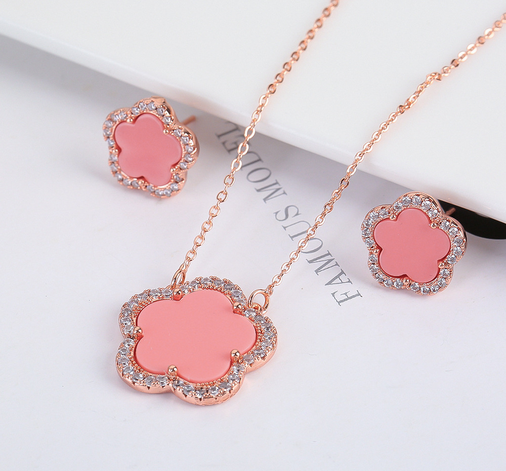 Elegant Floral Jewelry Trio