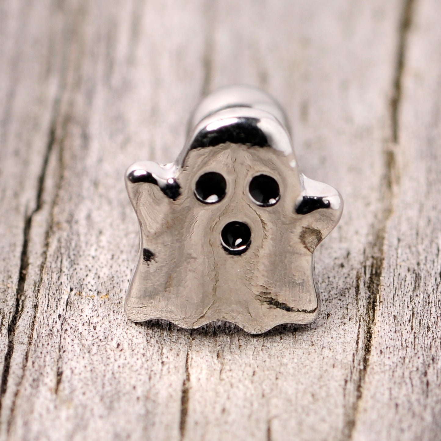16G 1/4 Spooky Ghost Halloween Cartilage Tragus Earring