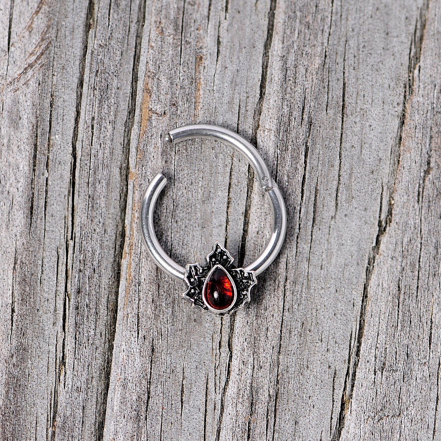 16G 3/8 Red Gem Holly Leaf Holiday Hinged Segment Ring