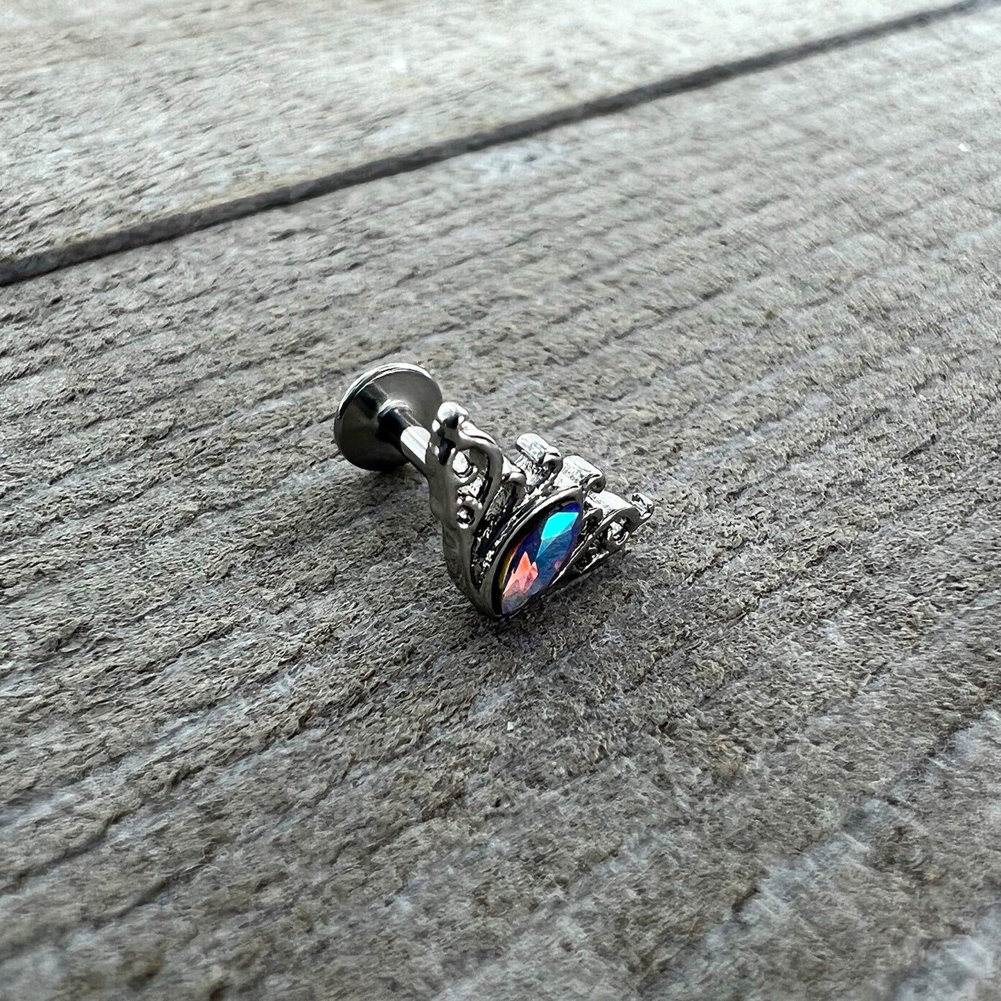 16G 1/4 Aurora Gem Deco Waves Labret