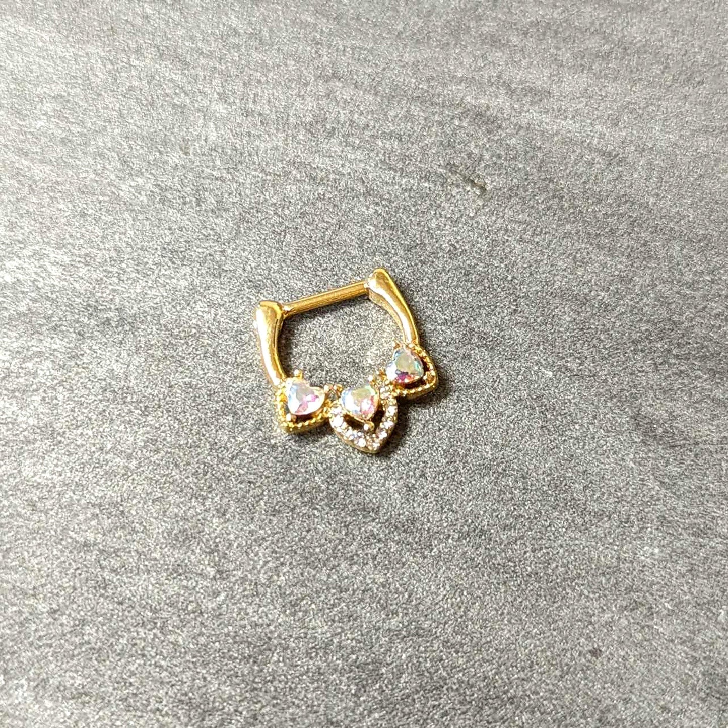 16G 5/16 Clear Aurora Gem Gold Tone Trio Heart Cartilage Clicker