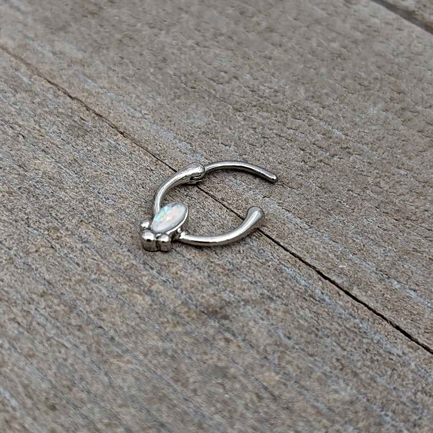16G 5/16 White Faux Opal Deco Oval Cartilage Clicker