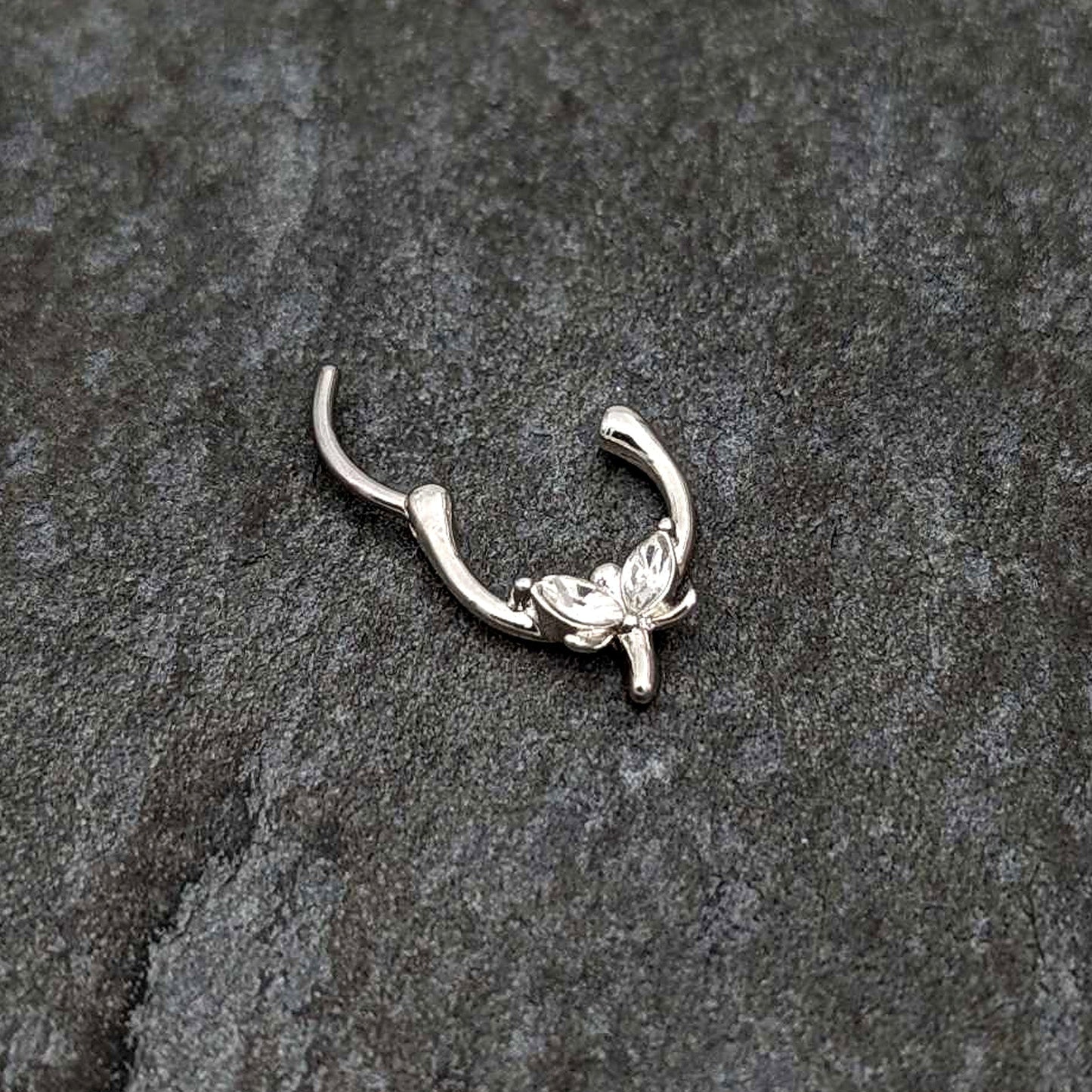 16G 5/16 Clear Gem Simple Style Dragonfly Cartilage Clicker