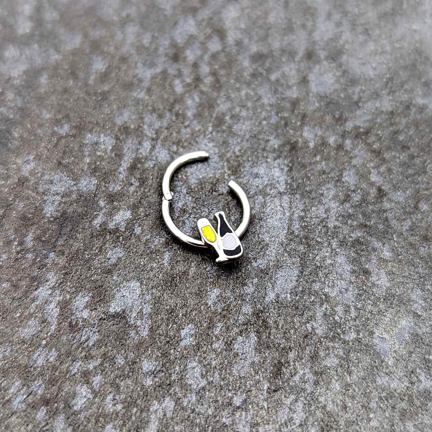 16G 3/8 Champagne Bottle Flute Yellow Hinged Segment Ring
