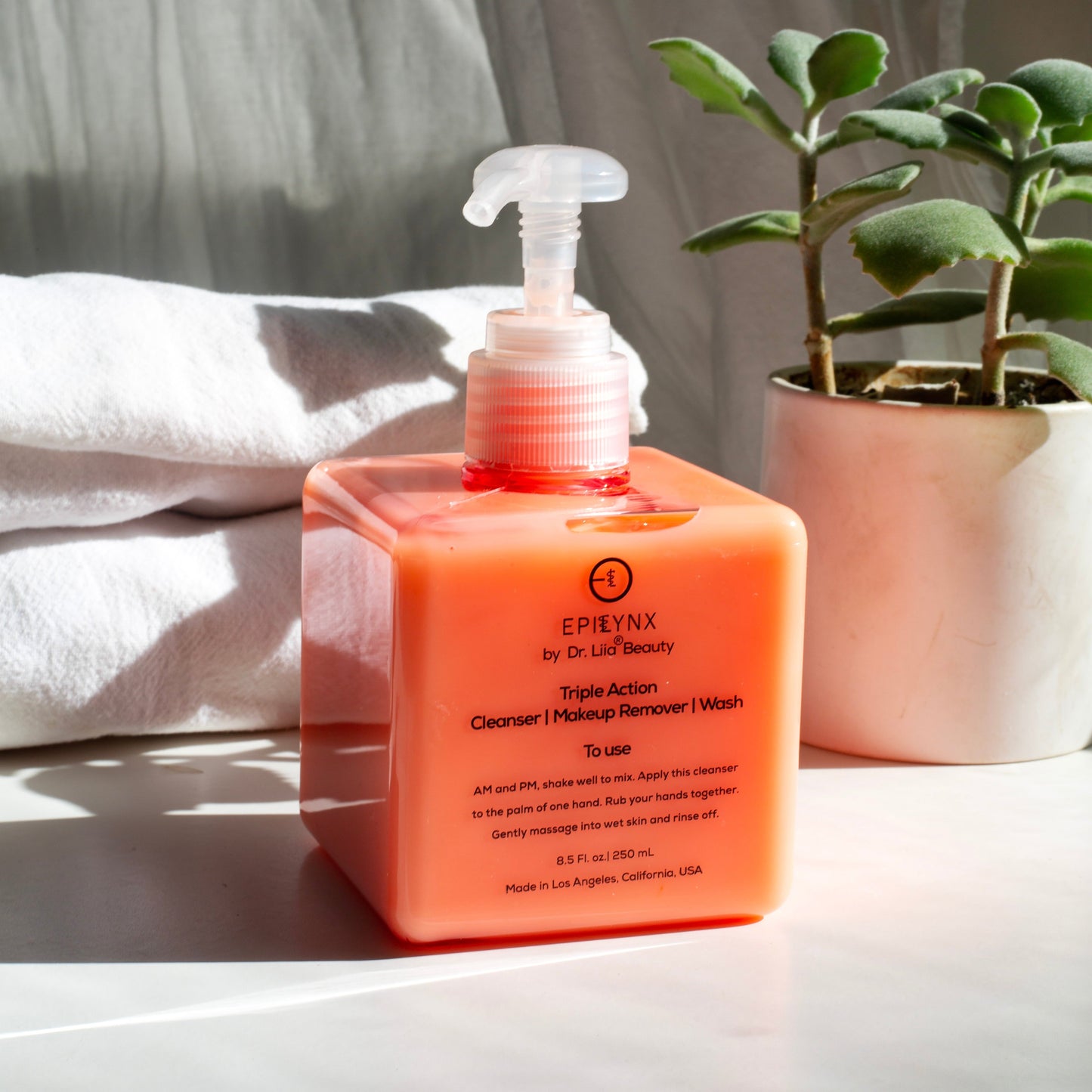 Hydrating Face Wash for Sensitive, Dry Skin