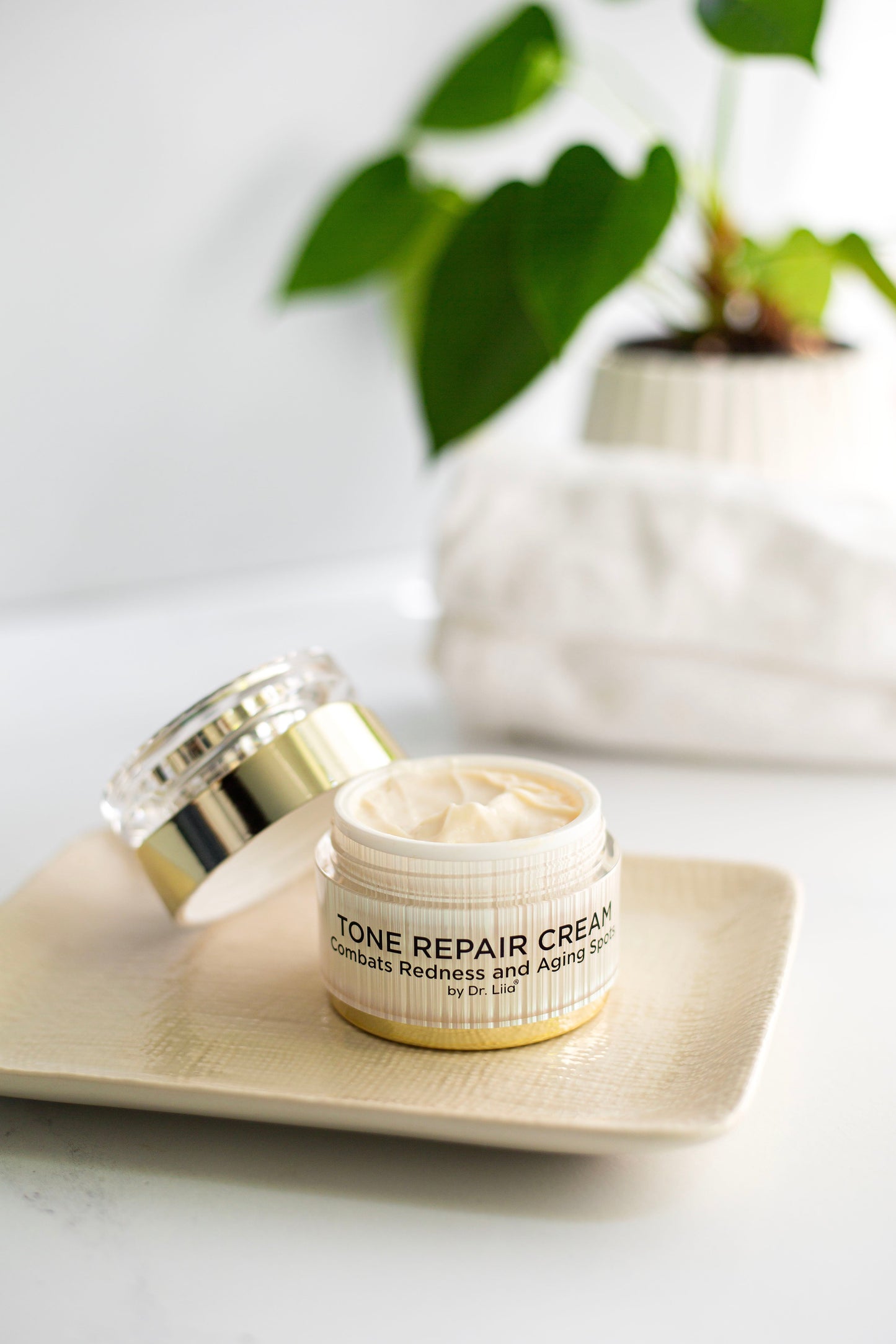 Dark Spot Corrector for Uneven Tone