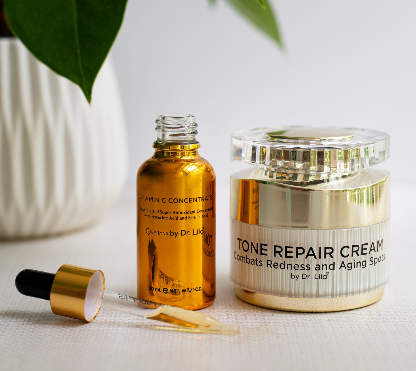 Vitamin C & Dark Spot Brightening Duo