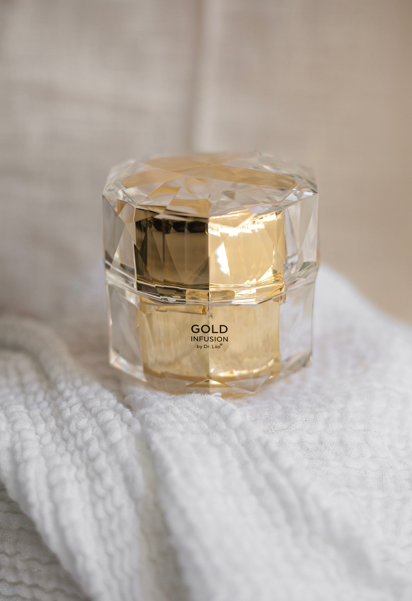 Gold Infusion Brightening Face Cream