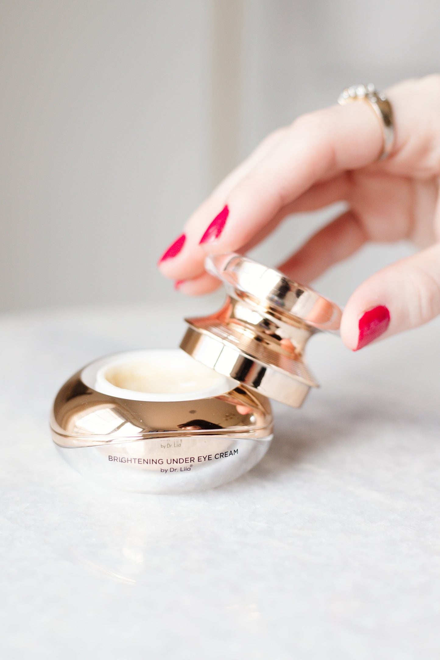Peptide Eye Cream for Mature Eyes