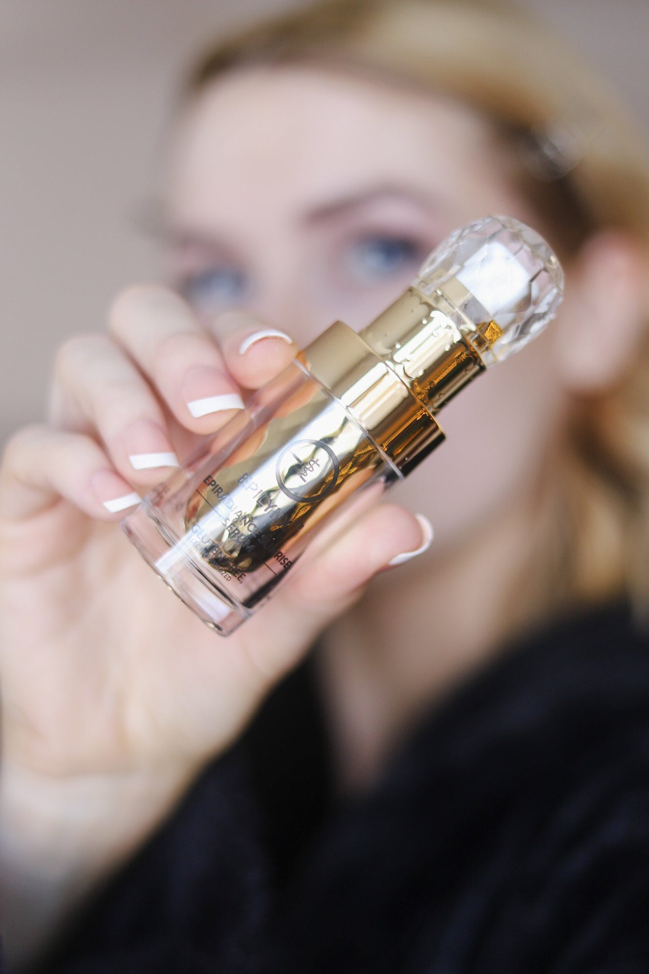 Hyaluronic Acid Serum for Fine Lines