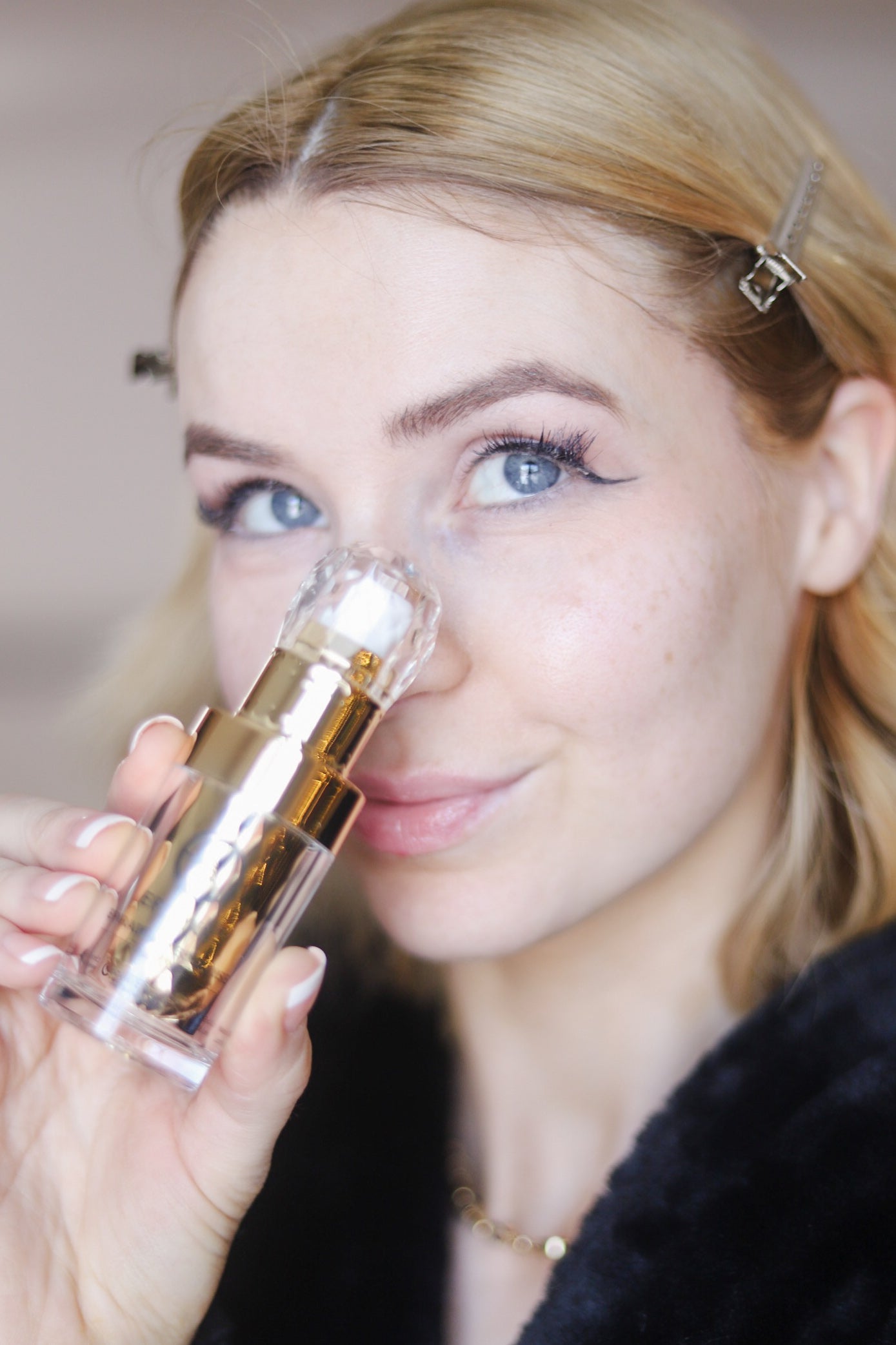 Hyaluronic Acid Serum for Fine Lines