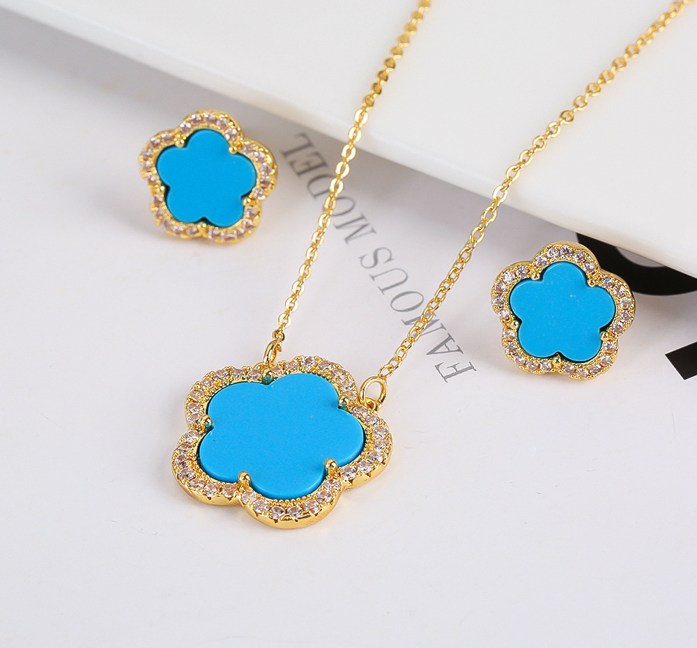 Elegant Floral Jewelry Trio