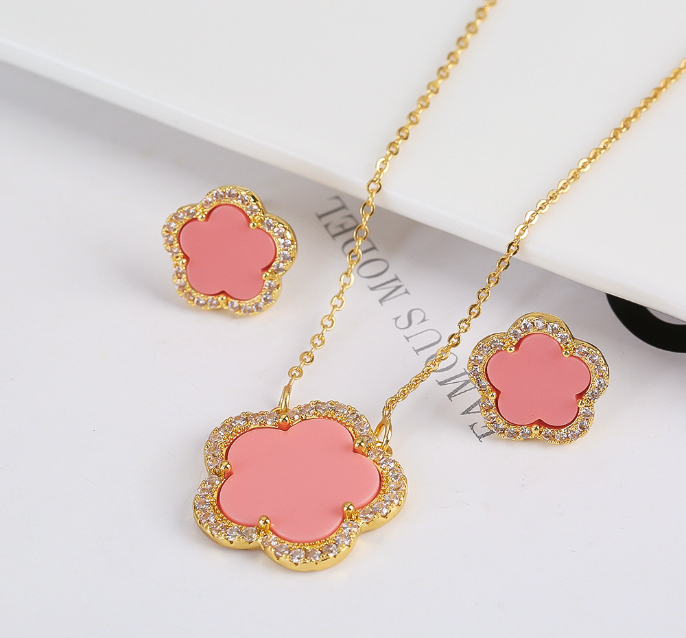 Elegant Floral Jewelry Trio
