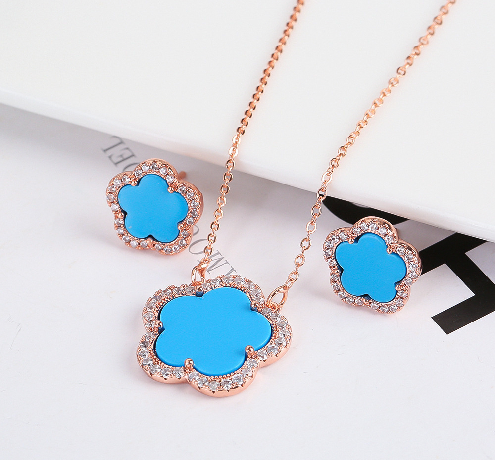 Elegant Floral Jewelry Trio